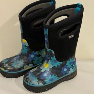 Bogs Classic Kids Flower Dot Design 10